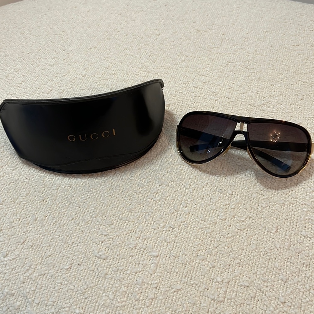Authentic Gucci sunglasses